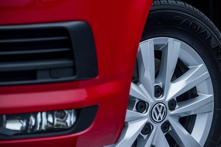Детали экстерьера Volkswagen Transporter Kasten (T6) 2015 года  (UK) (фото 23 из 38)
